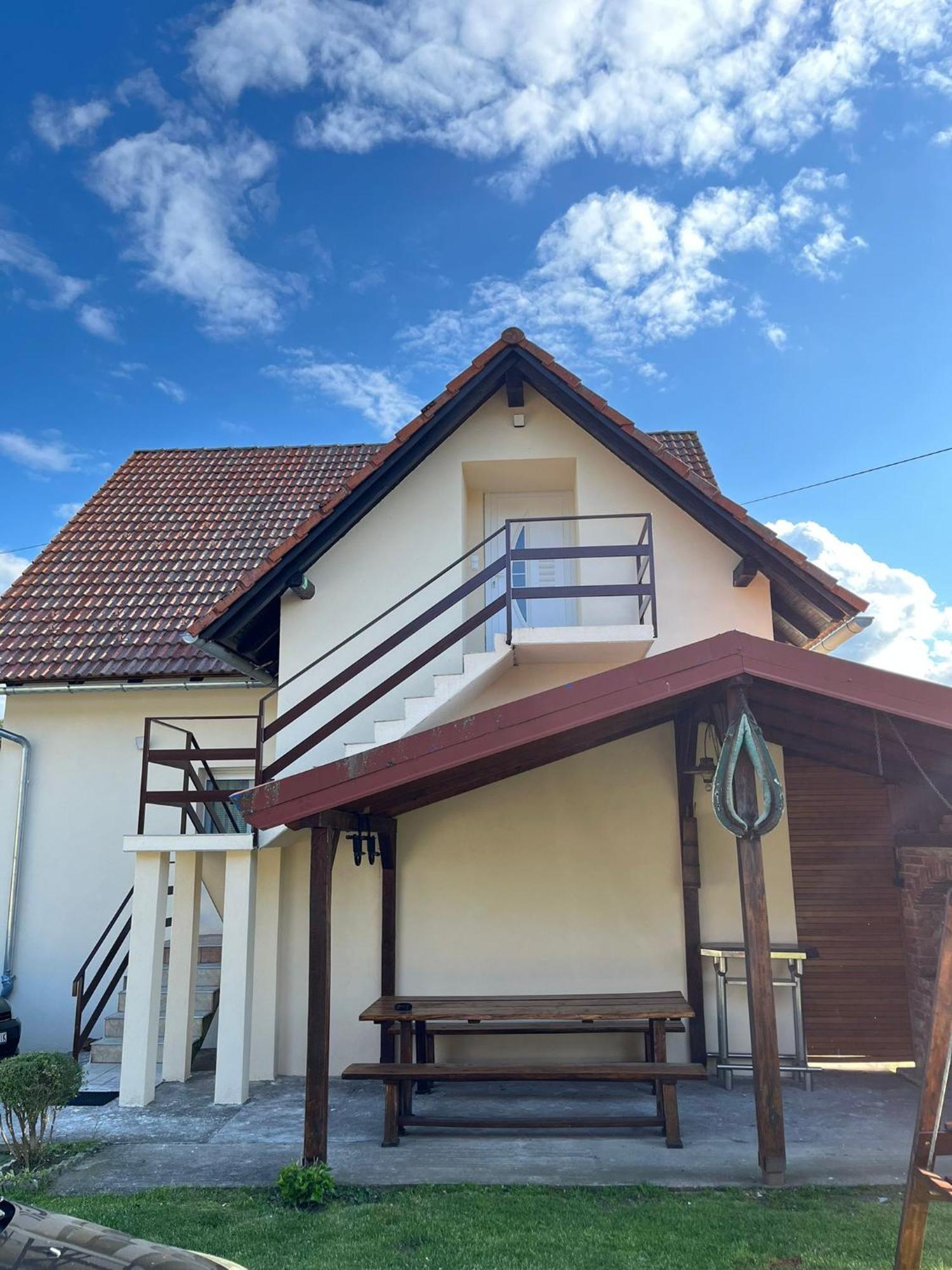 Apartment Anna Saborsko Εξωτερικό φωτογραφία